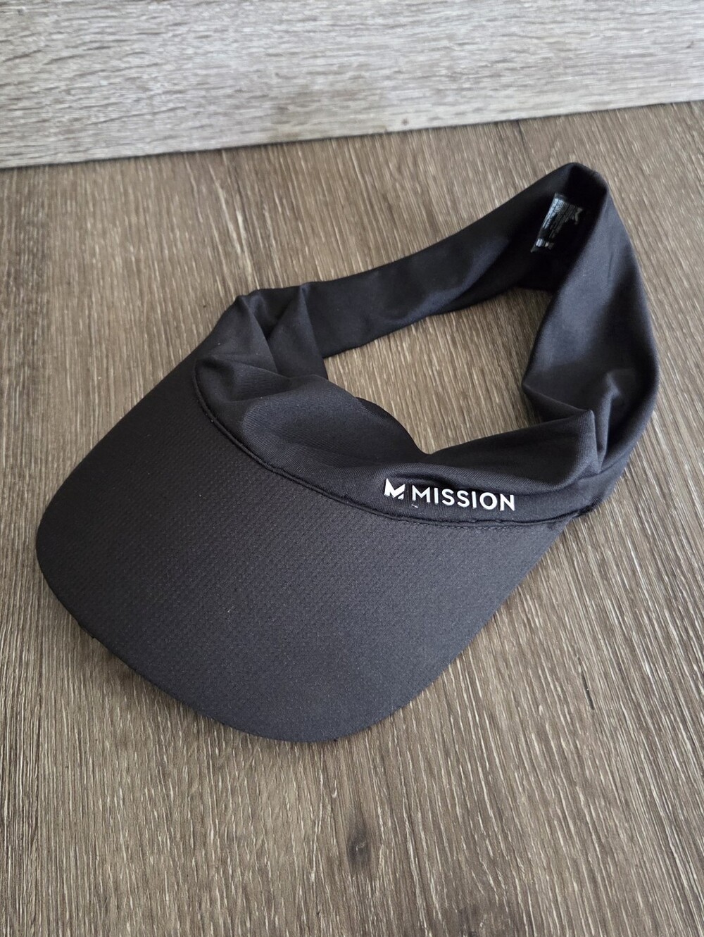 Mission Women’s Black Performance Visor